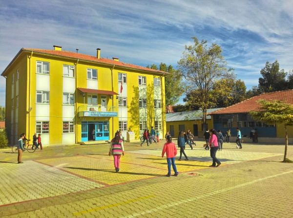 Durmuş Yener İmam Hatip Ortaokulu Fotoğrafı